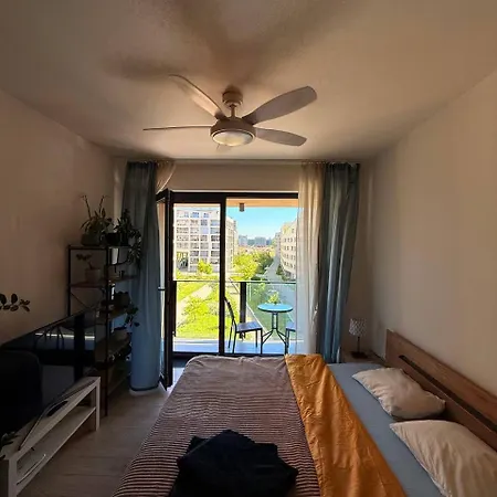 Apartment Cozy Near Centre