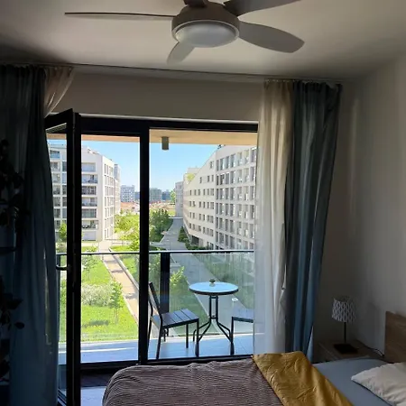 Cozy Near Centre Apartment