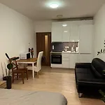 Cozy Near Centre 公寓 布拉格